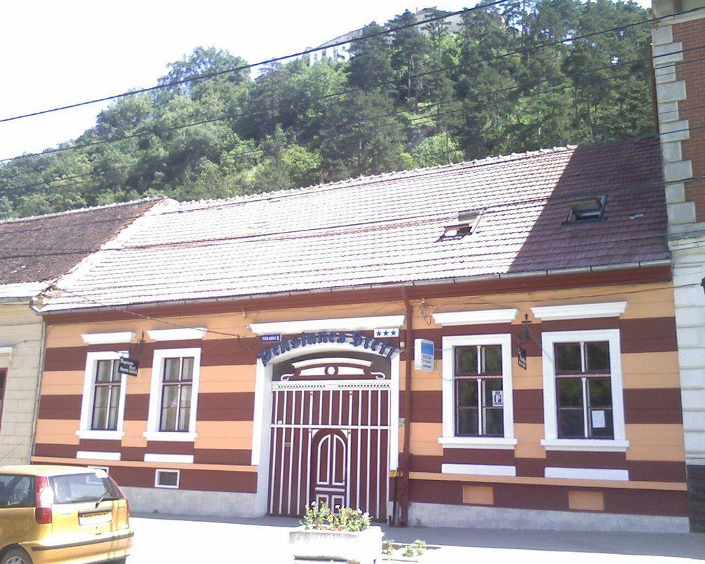 Guesthouse Stefi Rîşnov Zewnętrze zdjęcie